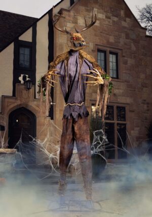 12FT Animated Towering Wendigo Halloween Decoration | Halloween Animatronics