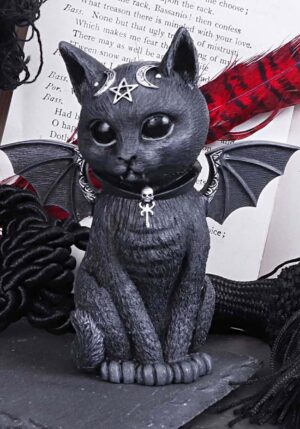 4-Inch Cult Cutie Malpuss Catpire Decoration | Halloween Home Decor