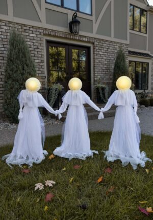 3.5FT Holding Hands White Light Up Ghosts Decoration | Ghost Decorations